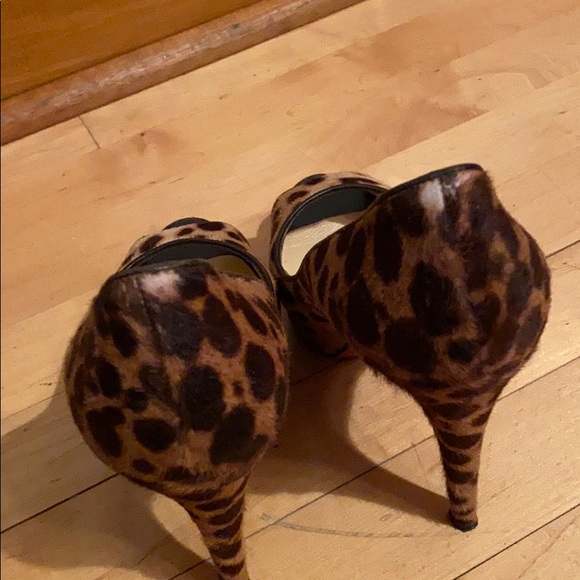 Christian Louboutin leopard open toe pumps - Picture 3 of 4
